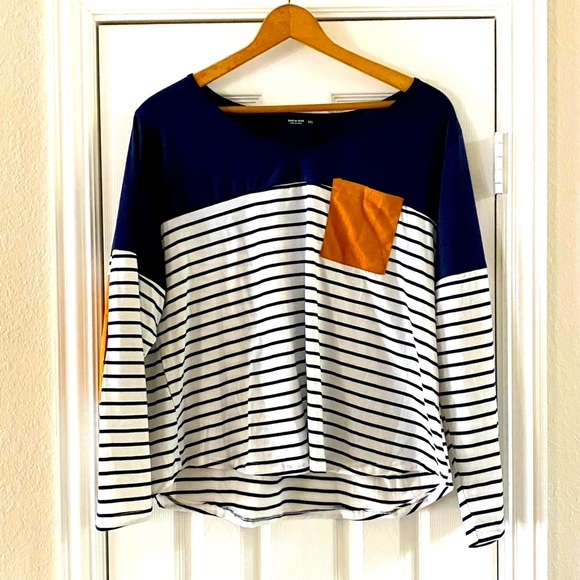 SHEIN Tops - Shein 3X top striped elbow patch